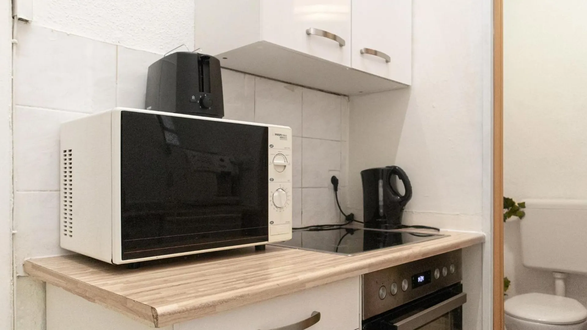 Apartment Spacious 1Br Apt, Wifi & Tv, With A Great Location Vienna