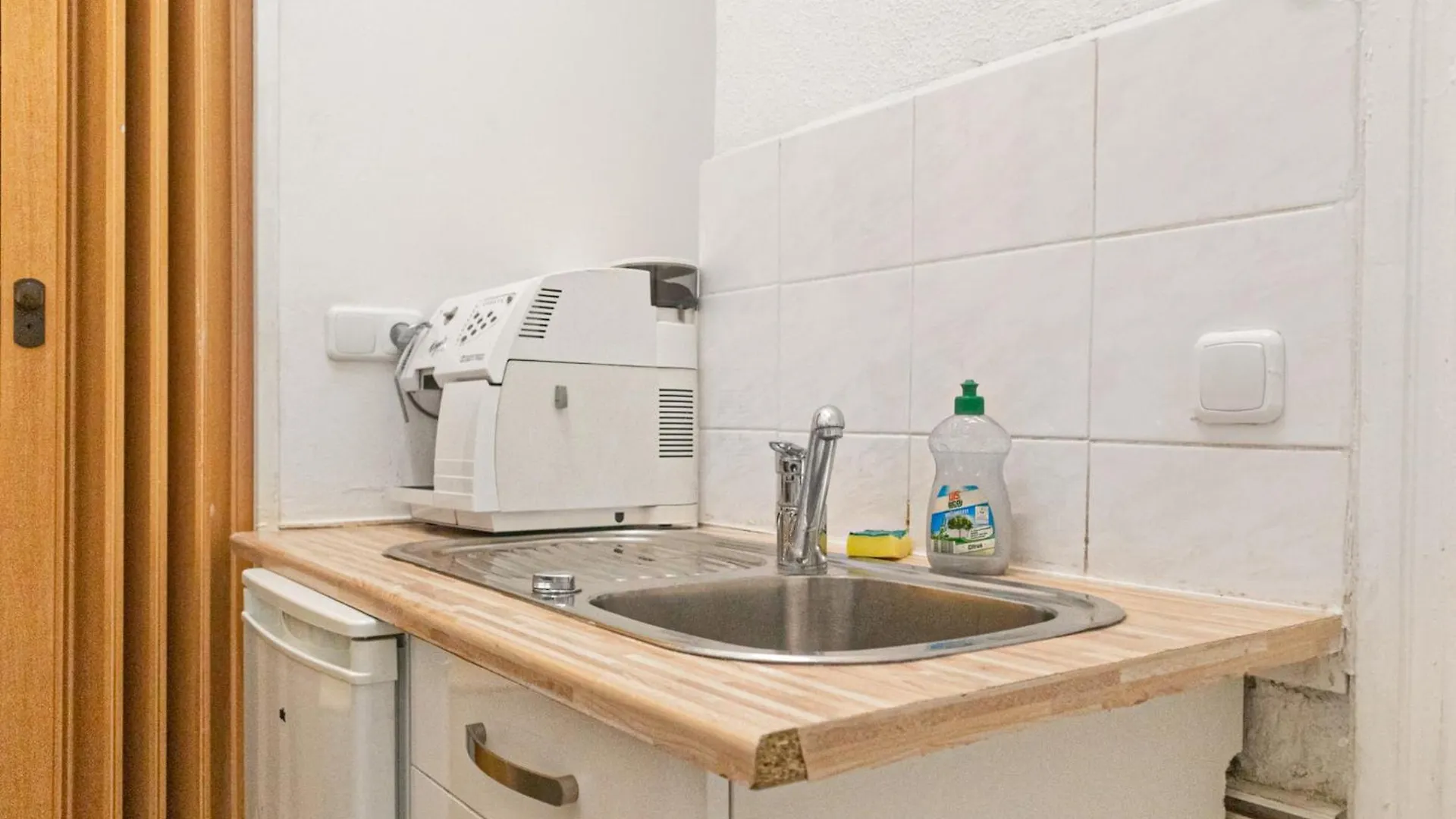 Apartment Spacious 1Br Apt, Wifi & Tv, With A Great Location Vienna Austria