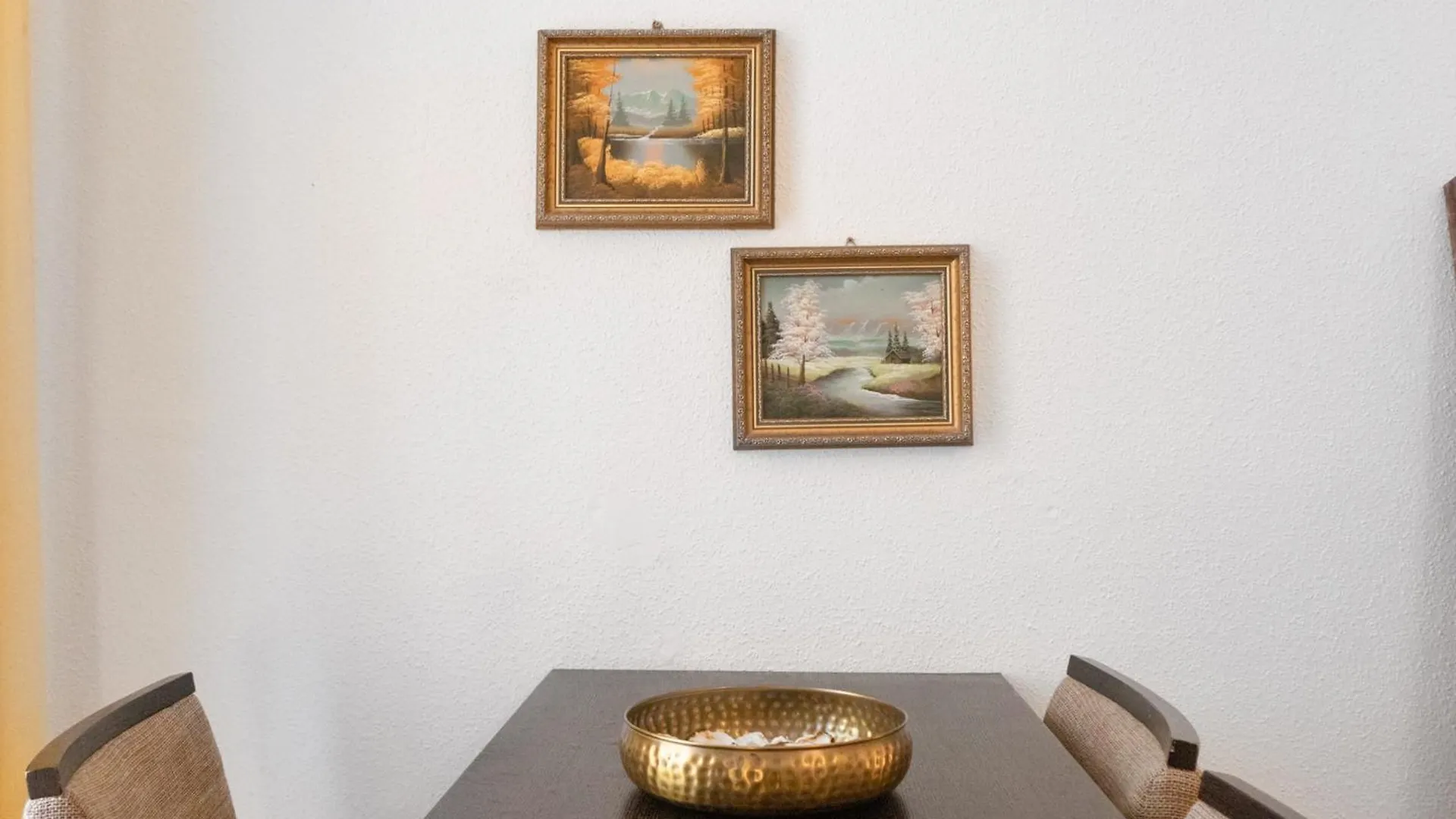 Spacious 1Br Apt, Wifi & Tv, With A Great Location Vienna Austria